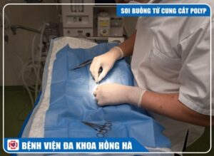 Soi Buồng Tử Cung Cắt Polyp