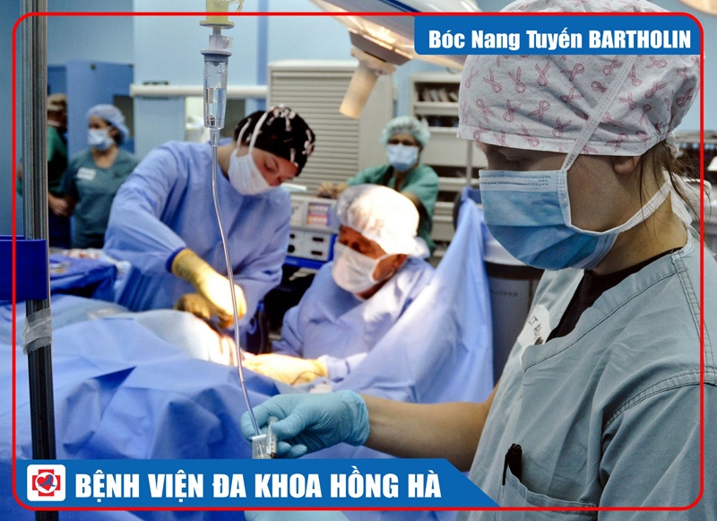 Hình Minh Hoạ BÓC NANG TUYẾN BARTHOLIN