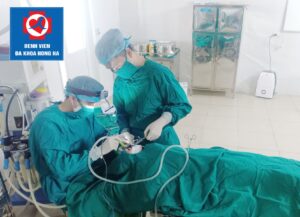 Bệnh nhân cắt AMYDAL bằng dao PLASMA Tại BVĐK Hồng Hà