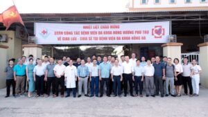 BVĐK Hồng Hà đón tiếp đoàn công tác của BVĐK Hùng Vương