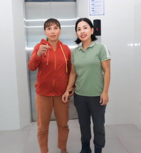 Lan tỏa lòng tốt nhặt dây chuyền vàng trả lại người mất